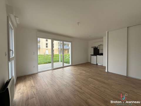 Location appartement 2 pièces Laval 53