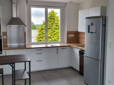 Location appartement 4 pièces Laval 53