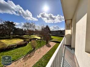 Location Appartement 3 piècesLaval