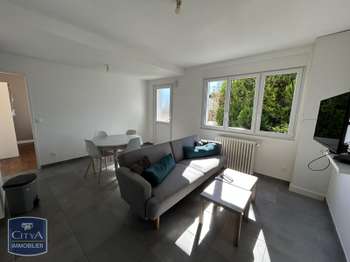 Location appartement 4 pièces Laval 53