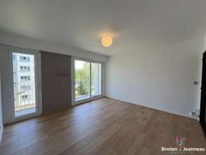 Location Appartement 3 piècesLaval