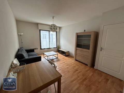 Location appartement 2 pièces Laval 53