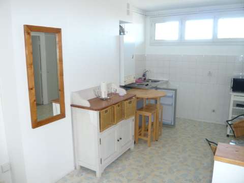 Location Studio 1 pièce Laval 53