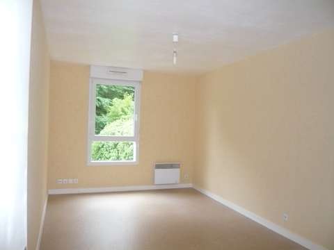 Location appartement 2 pièces Laval 53