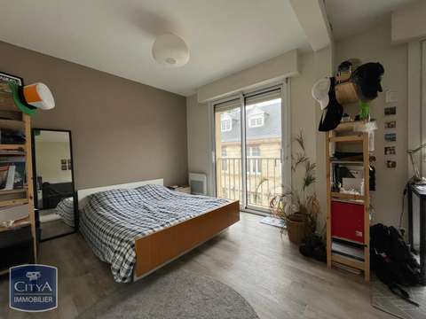 Location appartement 1 pièce Laval 53