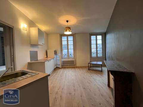 Location appartement 2 pièces Laval 53