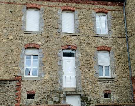 Location appartement 2 pièces Laval 53