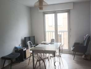 Location Appartement 3 piècesLaval