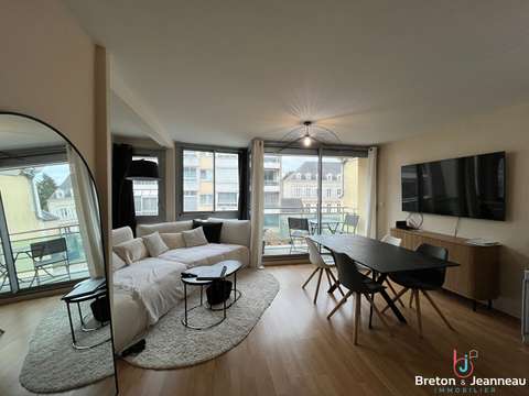 Location appartement 3 pièces Laval 53