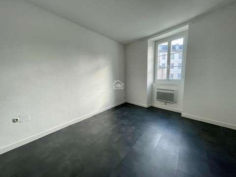 Location appartement 2 pièces Laval 53