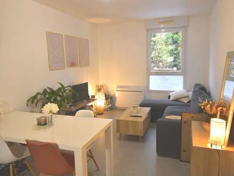 Location appartement 2 pièces Laval 53