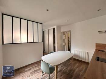 Location appartement 1 pièce Laval 53