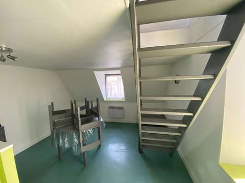 Location Studio 1 pièce Laval 53