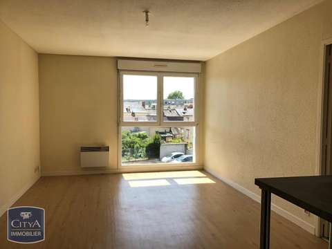 Location appartement 2 pièces Laval 53