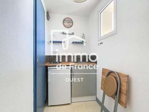 Location appartement 1 pièce Laval 53