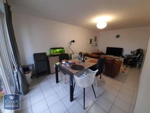 Location appartement 2 pièces Laval 53