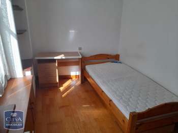Location appartement 1 pièce Laval 53