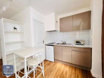 Location appartement 1 pièce Laval 53