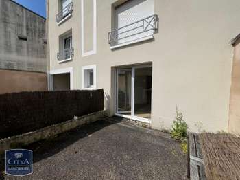 Location appartement 1 pièce Laval 53
