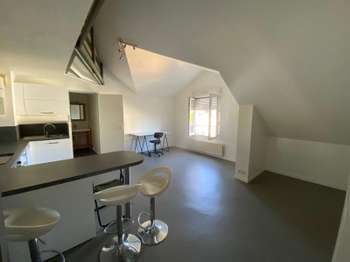 Location appartement 1 pièce Laval 53