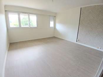 Location Appartement 3 piècesLaval