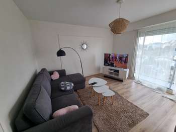 Location Chambre 7 pièces Laval 53