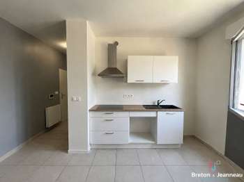 Location Studio 1 pièce Laval 53