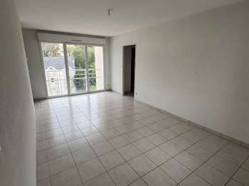 Location Appartement 3 piècesLaval