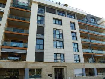 Location Appartement 3 piècesLaval
