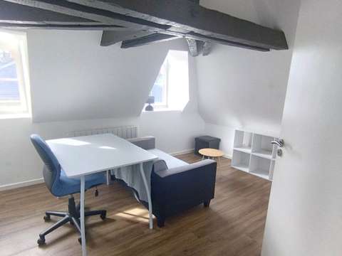 Location appartement 2 pièces Laval Avesnières 53