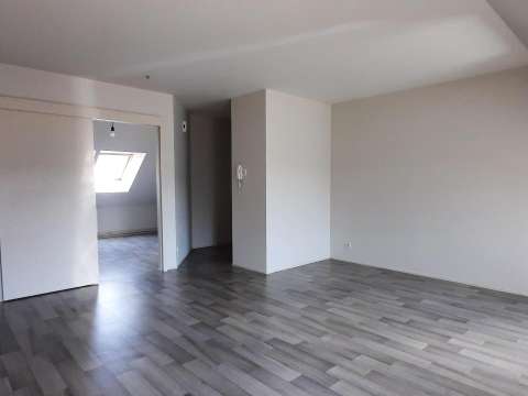 Location appartement 4 pièces Laval Centre-Ville Cathédrale 53