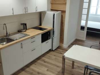 Location appartement 2 pièces Laval Centre-Ville Cathédrale 53