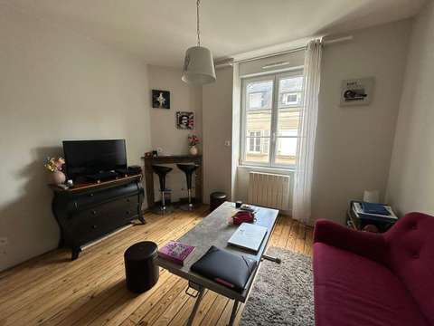 Location appartement 1 pièce Laval Centre-Ville Préfecture 53