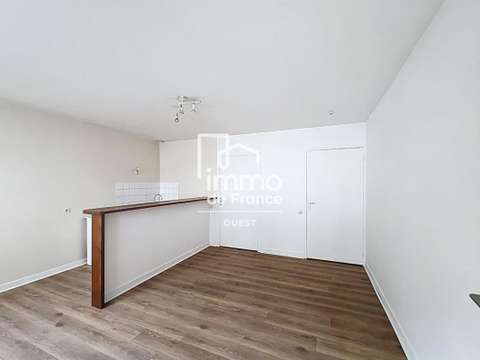 Location appartement 2 pièces Laval Centre-Ville Préfecture 53