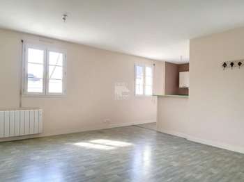 Location appartement 2 pièces Laval Centre-Ville Préfecture 53
