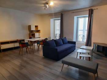 Location Appartement 3 piècesLaval Centre-Ville Préfecture