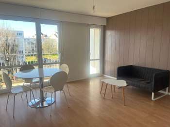 Location Appartement T1Laval Le Pavement