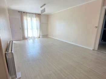 Location Appartement 4 piècesLe Bourget