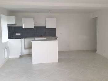 Location appartement 5 pièces Le Coudray-Macouard 49
