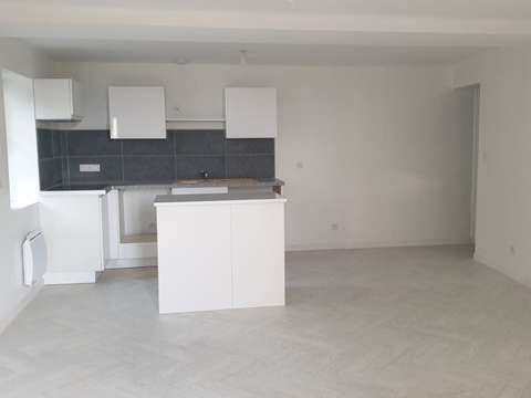 Location appartement 5 pièces Le Coudray-Macouard 49