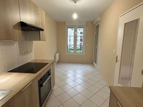 Location appartement 3 pièces Le Mans 72