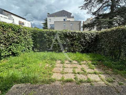 Location appartement 1 pièce Le Mans 72