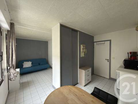 Location appartement 1 pièce Le Mans 72