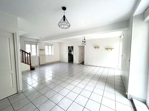 Location appartement 5 pièces Le Mans 72