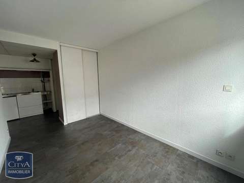 Location appartement 2 pièces Le Mans 72
