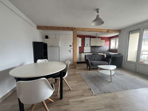 Location appartement 3 pièces Le Mans République 72
