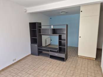 Location StudioLe Mesnil-Saint-Denis