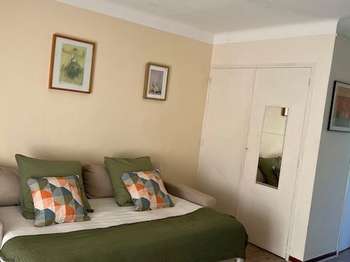 Location Appartement T1Le Pradet
