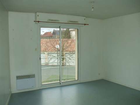 Location appartement 1 pièce Les Herbiers 85