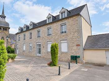 Location Appartement 3 piècesLivré-sur-Changeon